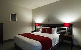 Emerald Hotel